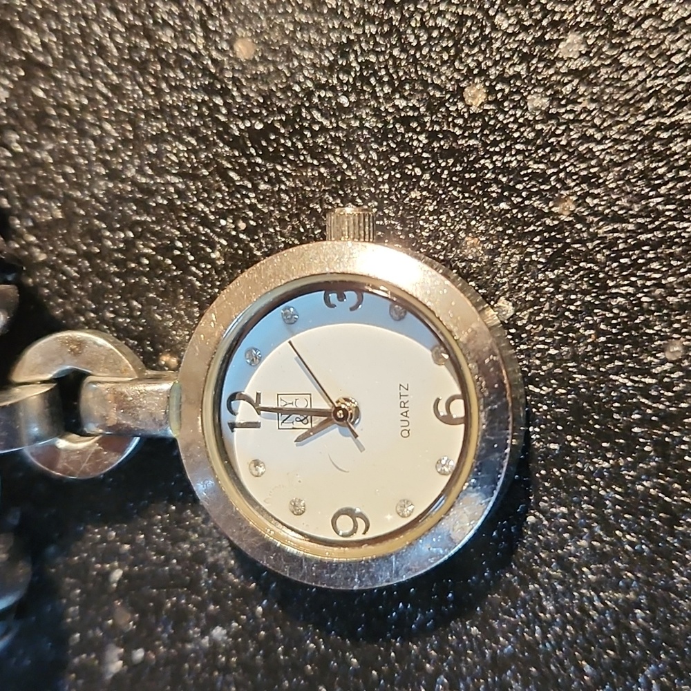 Watch Bracelet - Picture 2 of 3